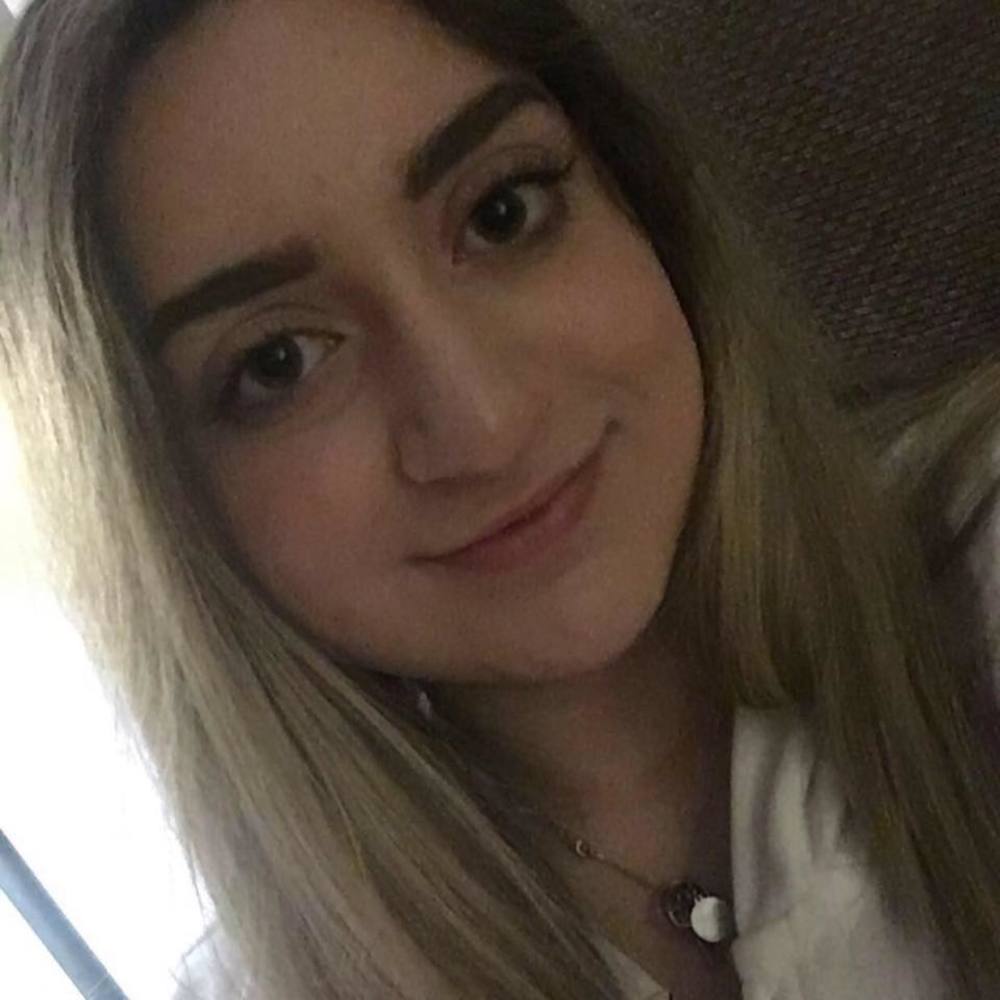 Meet your Posher, Emily